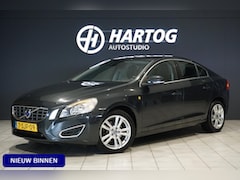 Volvo S60 - 1.6 T3 Summum + NAVIGATIE / BLUETOOTH / LMV