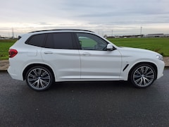 BMW X3 - 3.0i xDrive High Executive