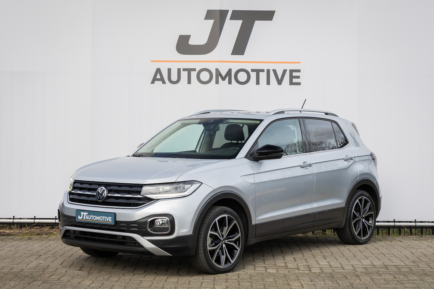 Volkswagen T-Cross - 1.0 TSI Style adaptive cruise control | PDC | Camera | klimaat control | CarPlay | Lane as - AutoWereld.nl