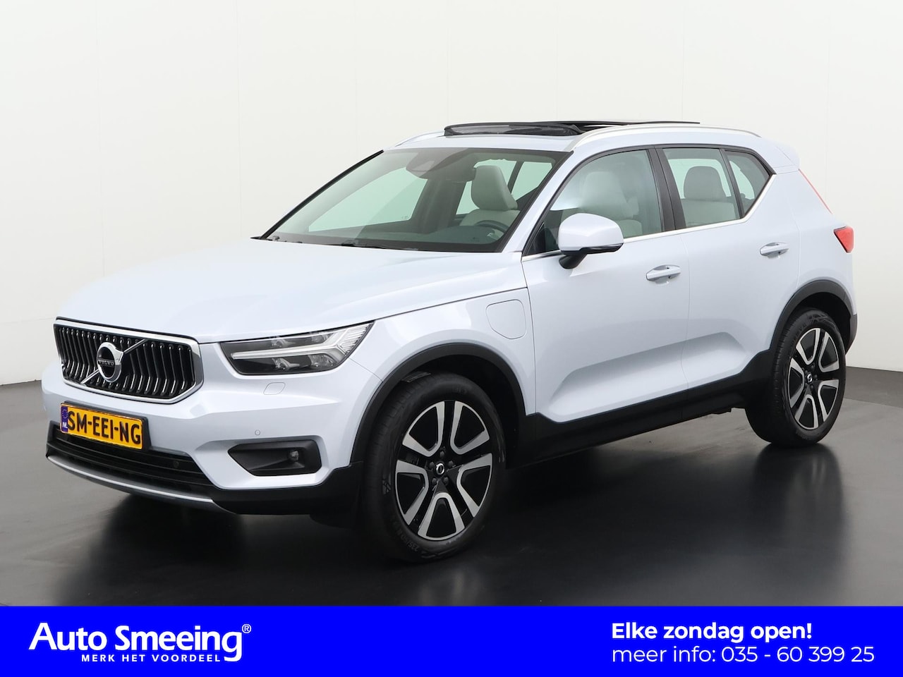 Volvo XC40 - 1.5 T5 Recharge Inscription | Trekhaak | Panoramadak | Standkachel | Zondag Open! - AutoWereld.nl