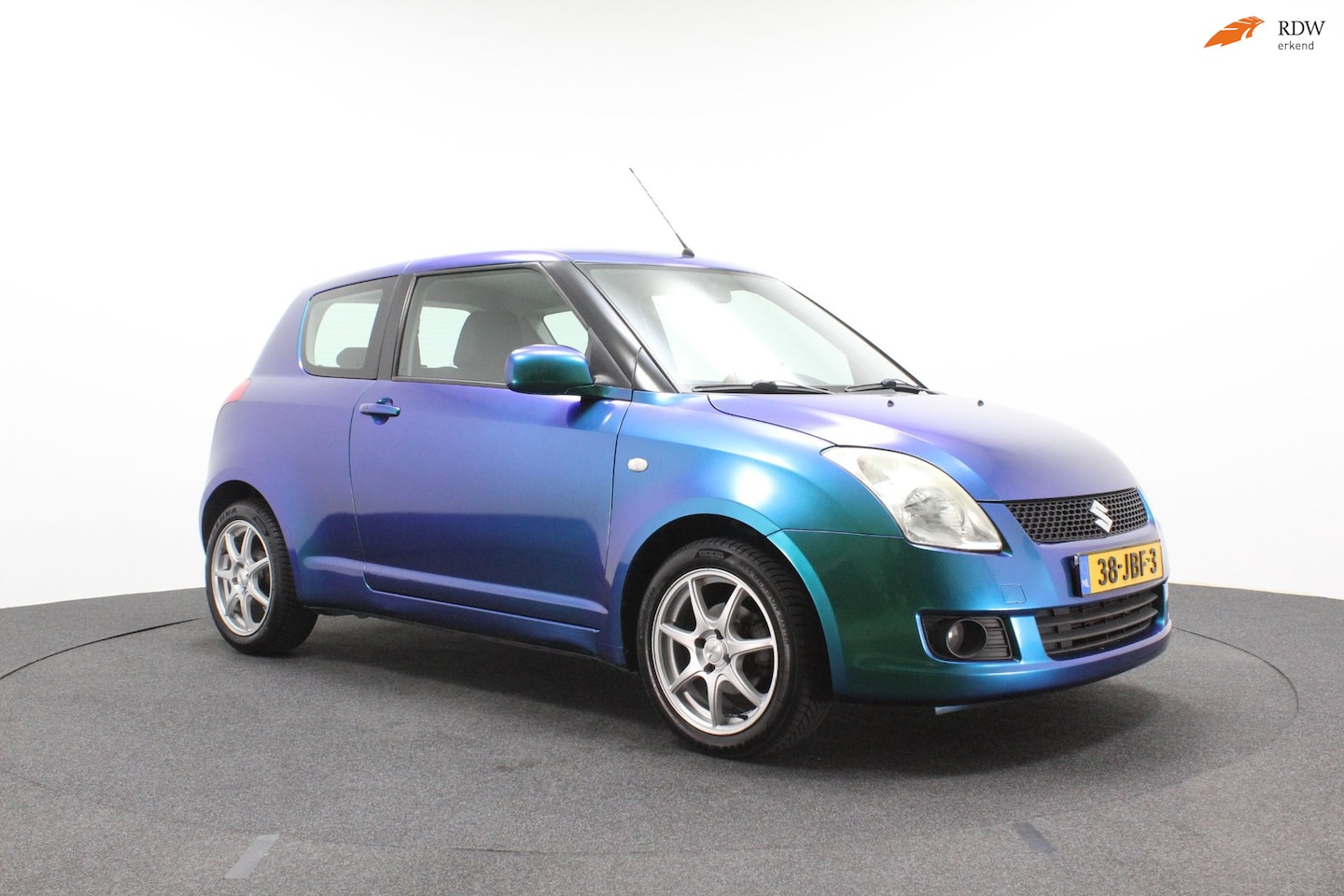 Suzuki Swift - 1.3 Exclusive | Automaat | Airco | Groot scherm | Kameleon gewrapt / wrap - AutoWereld.nl