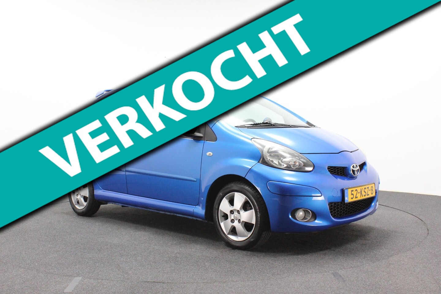 Toyota Aygo - 1.0-12V Dynamic Blue | Airco | NAP | Sportvelgen | Spoiler | Nieuwe APK - AutoWereld.nl