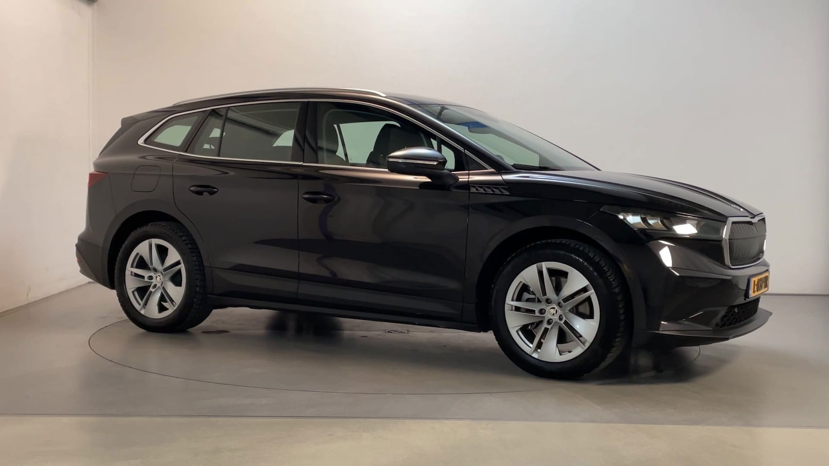 Skoda Enyaq iV - 80 Camera Navigatie DAB+ App-Connect Trekhaak - AutoWereld.nl