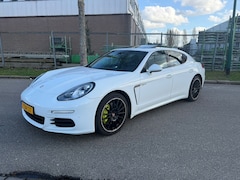 Porsche Panamera - 3.0 S E-Hybrid