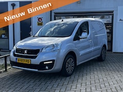 Peugeot Partner - 120 1.6 BlueHDi 100 L1 Premium Pack S&S Navi | Cruise | Trekhaak | PDC | Bumpers in kleur