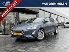 Ford Focus - 125pk Automaat Titanium 'Chrome Blue' | LED Koplampen | Winter Pack | Dealer onderhouden