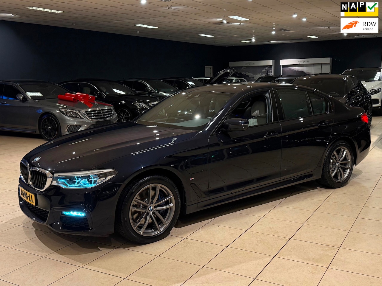 BMW 5-serie - 530e M-SPORT|NAP|ORIG-NL|BTW|Keyless|Memory - AutoWereld.nl