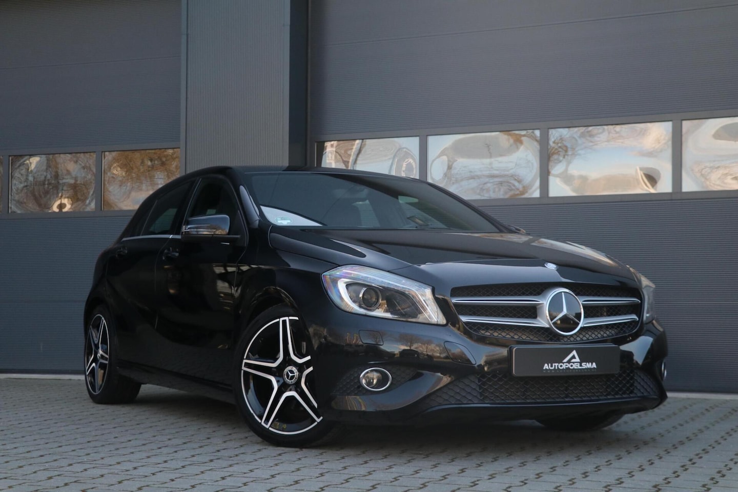 Mercedes-Benz A-klasse - 180 Ambition PDC Sportstoelen Stoelverwarming 200000km - AutoWereld.nl