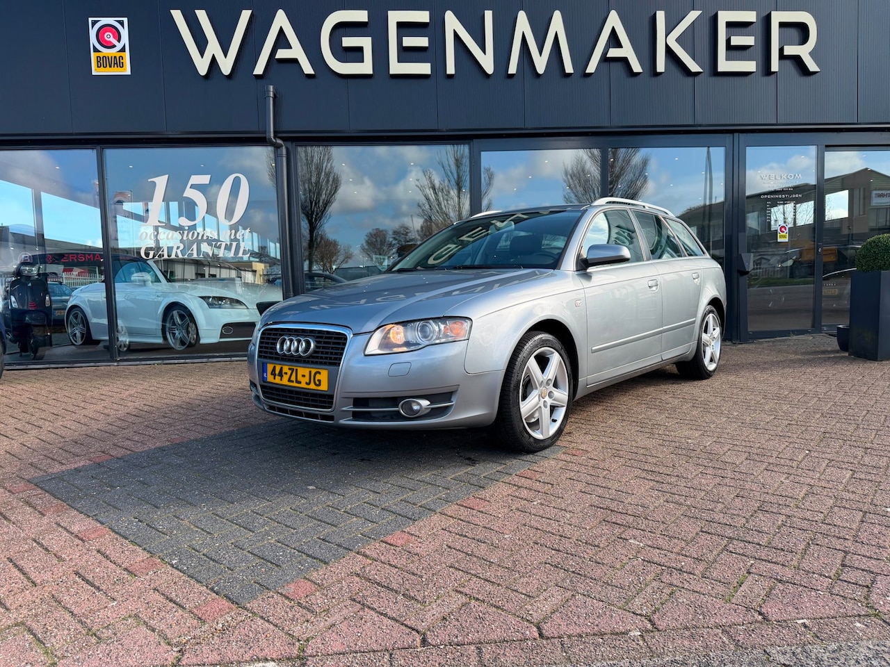 Audi A4 Avant - 2.0 TFSI AUTOMAAT|NAVI|Leder|Gebruikersschade - AutoWereld.nl