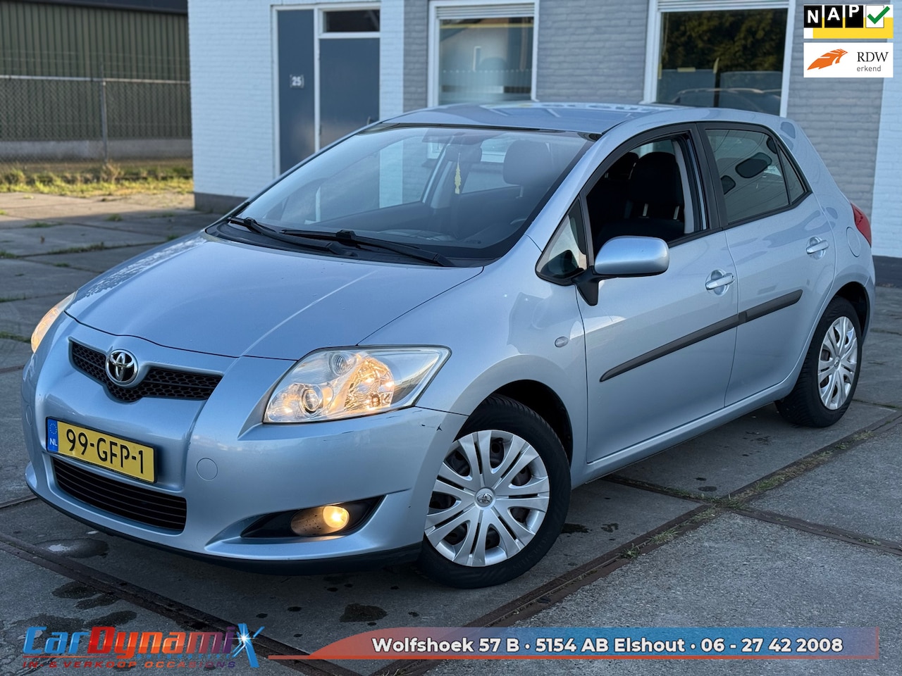 Toyota Auris - 1.4-16V Sol | Airco | Trekhaak | Rijd Schakelt Goed - AutoWereld.nl