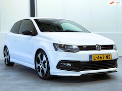 Volkswagen Polo - 1.2 TSI R-Line|Xenon|Audio|P.D.C.|Navi