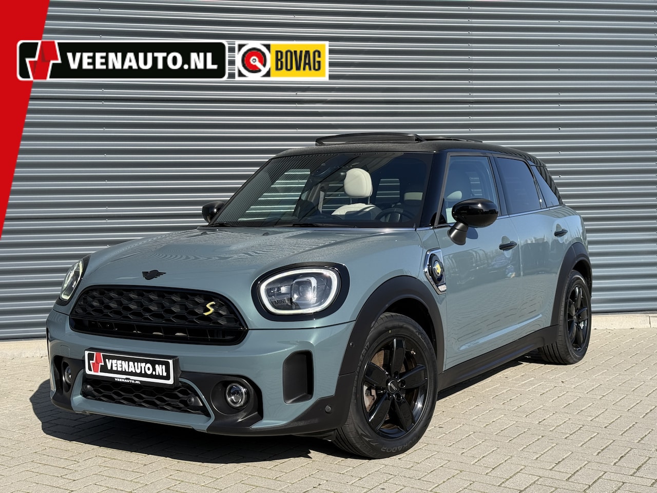MINI Countryman - 2.0 Cooper SE ALL4 Pano/Leder/H&K/Camera - AutoWereld.nl