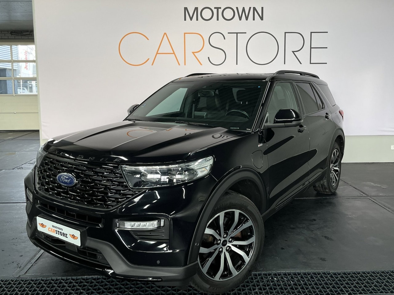 Ford Explorer - 3.0 V6 ECO PHEV ST Line 7-Zit Pano 457Pk - AutoWereld.nl