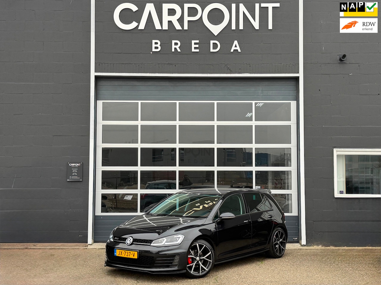 Volkswagen Golf - 1.2 TSI Highline|VIRTUAL COCKPIT| R-LINE|UNIEK - AutoWereld.nl