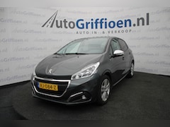 Peugeot 208 - 1.2 PureTech Blue Lion keurige 5-deurs met navi