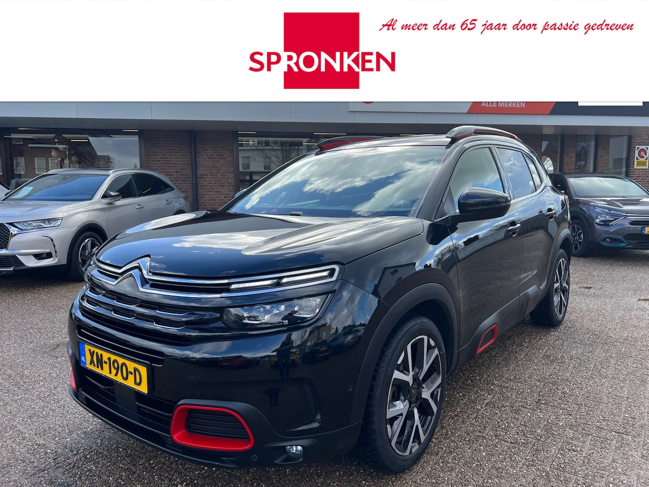 Citroën C5 Aircross - 1.2 PureTech Shine Navi-Camera-El. achterklep-Actieve cruise control - AutoWereld.nl