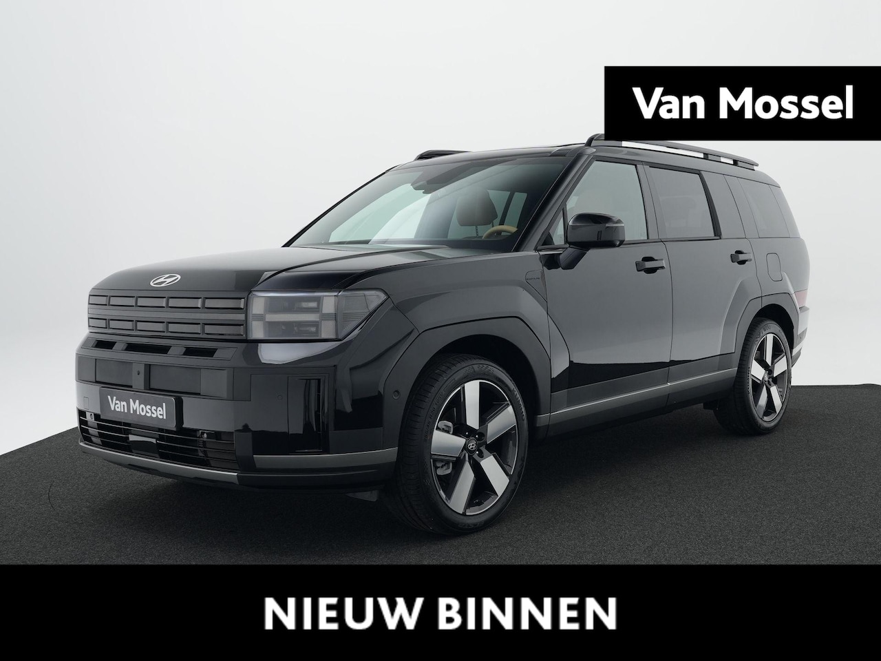 Hyundai Santa Fe - 1.6 T-GDI HEV Premium Sky 7p. | Panorama dak | Stoelverwarming | Head-up Display | Adaptie - AutoWereld.nl