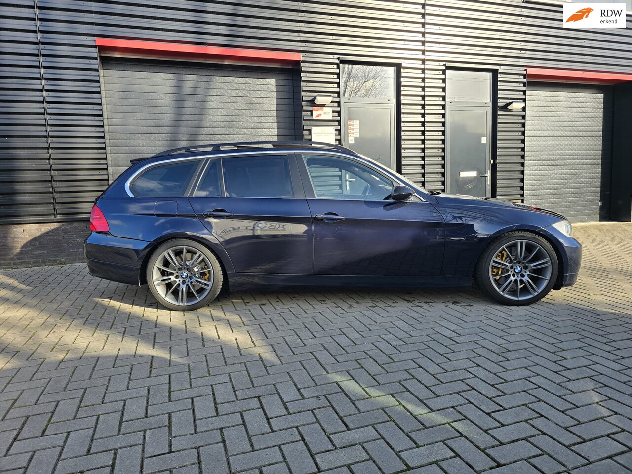 BMW 3-serie Touring - 335xi | PANO | PDC | NAVI | XENON | STOELVERWARMING | MEMORY | BOM VOL! - AutoWereld.nl