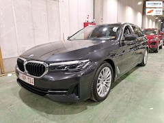 BMW 5-serie Touring - 530e Panorama | Trekhaak | € 27.945 BTW All-in