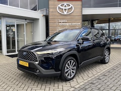 Toyota Corolla Cross - 2.0 HYBRID 184PK FIRST-EDITION BLIND-SPOT EL-ACHTERKLEP LM-VELGEN KEYLESS PARK-SENSOREN ST