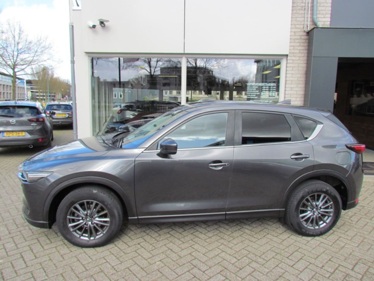 Mazda CX-5 - 2.0 Skyactiv-G 165pk 6AT 2WD Skylease GT Trekhaak 19 Inch - AutoWereld.nl
