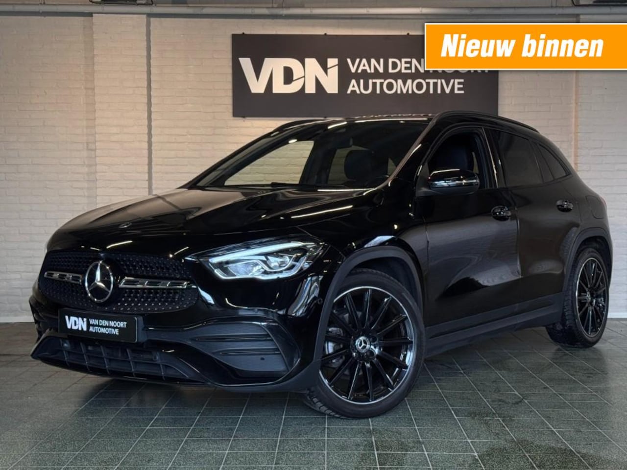 Mercedes-Benz GLA-Klasse - 180 AMG LINE Mild Hybrid Memory Sfeerverl Camera 20'' - AutoWereld.nl