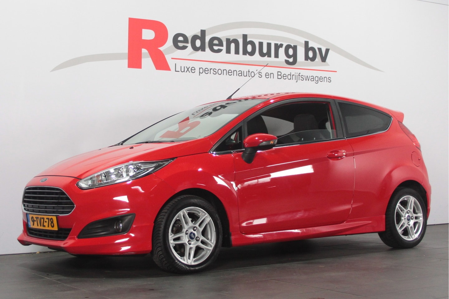 Ford Fiesta - 1.0 EcoBoost Titanium - Automaat - Navi / BT / Cruise / Stoelverw. - AutoWereld.nl