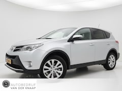 Toyota RAV4 - 2.0 Executive Business 4WD | Clima | Cruise | Multimedia/Navi | Leder | PDC + Camera |