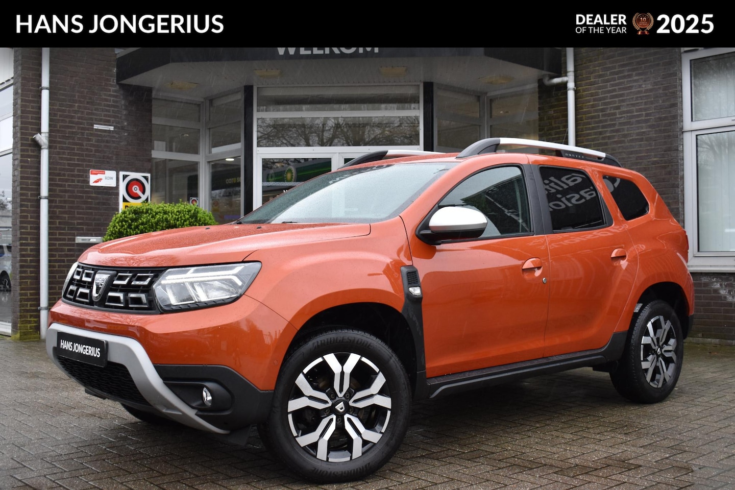 Dacia Duster - 1.0 TCe Bi-Fuel Prestige LPG | NAVIGATIE | CAMERA | TREKHAAK | CLIMATE CONTROL | LICHTMETA - AutoWereld.nl