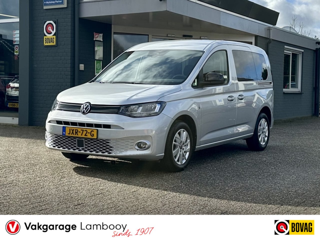 Volkswagen Caddy - 1.5 TSI 5 persoons Trekhaak PDC Carplay Cruise Climate-control - AutoWereld.nl