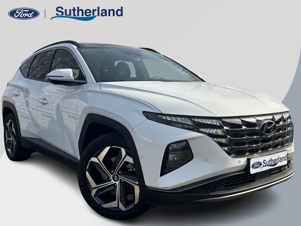 Hyundai Tucson - 1.6 T-GDI PHEV Premium Sky 4WD | SCI | Panoramadak | Dealer onderhouden | Leder | Achteru - AutoWereld.nl