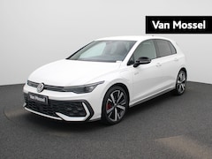 Volkswagen Golf - 1.5 eHybrid GTE 272 PK | Volledig Lederen Stoelen | 18 Inch Lichtmetalen Velgen | Bestuurd