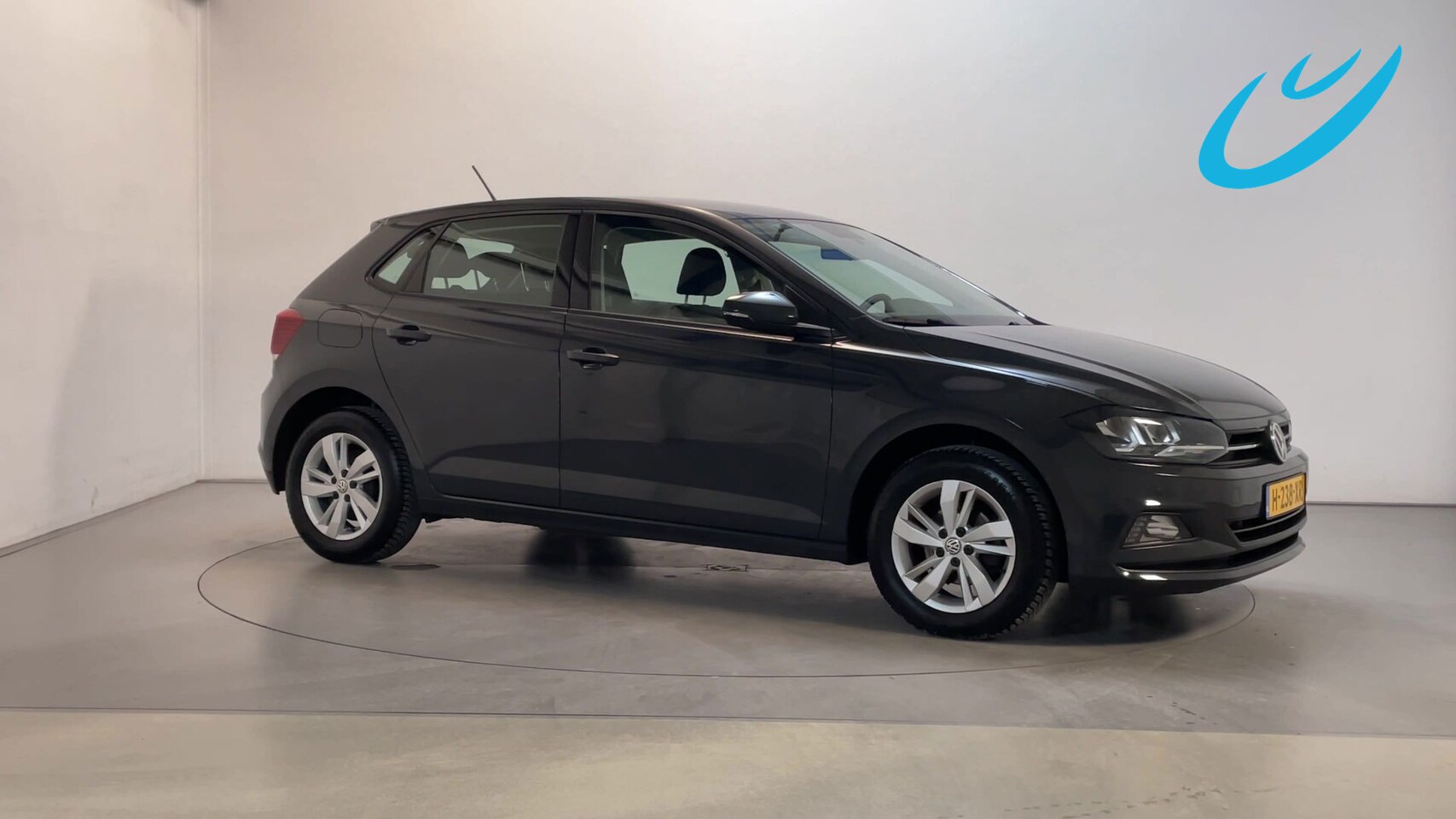 Volkswagen Polo - 1.0 TSI Comfortline Parkeersensoren Navigatie Adaptive Cruise - AutoWereld.nl