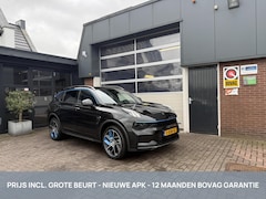 Lynk & Co 01 - 1.5 MY'23 ZWARTE HEMEL *ALL-IN PRIJS