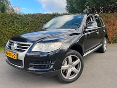 Volkswagen Touareg - 3.0 V6 TDI MOTOR DEFECT EXPORT LEER XENON NAVI