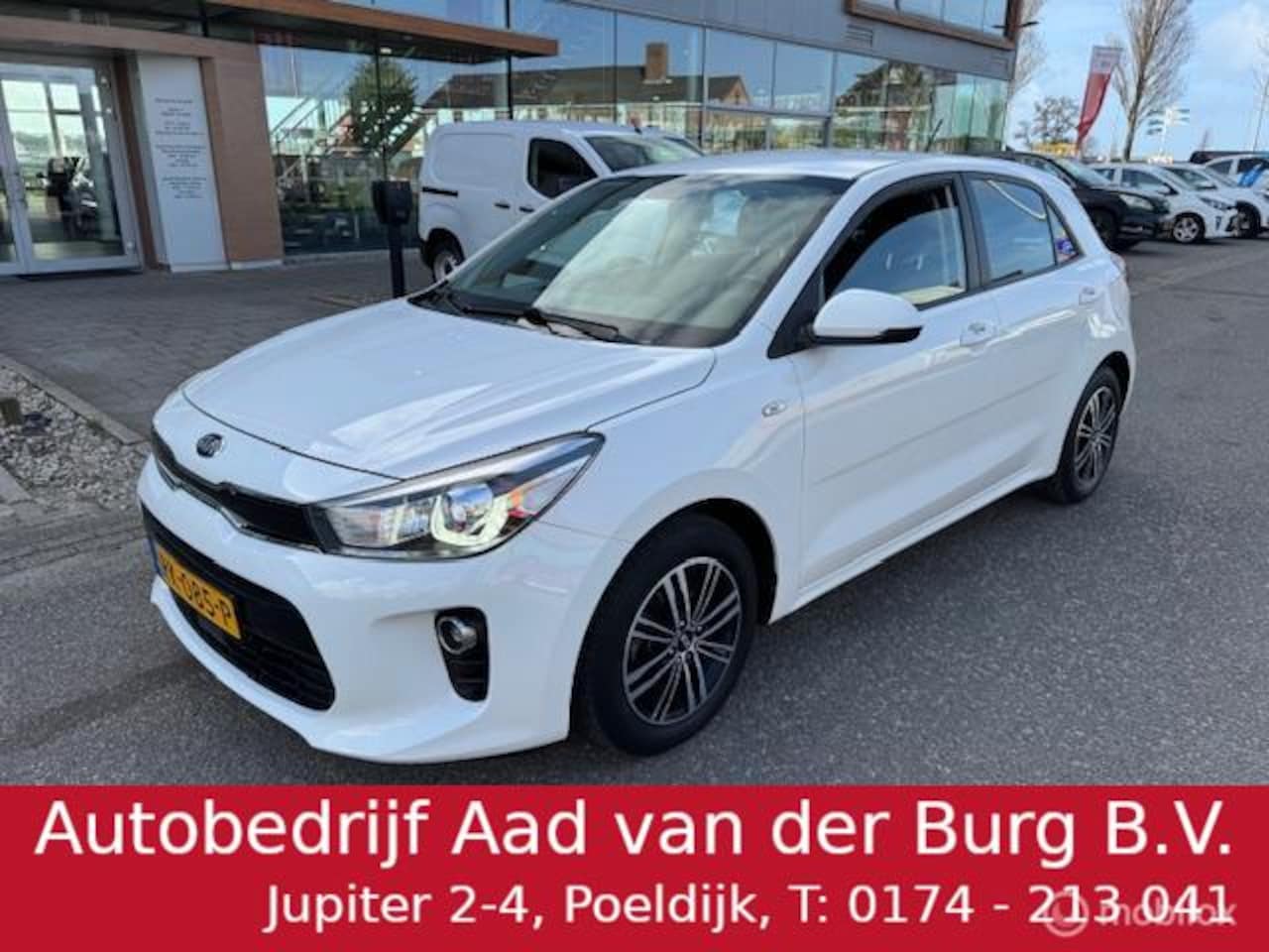 Kia Rio - 1.0 TGDI 100pk ComfortPlusLine Navigatie & Camera achter , Parkeerhulp , Apple carplay & A - AutoWereld.nl