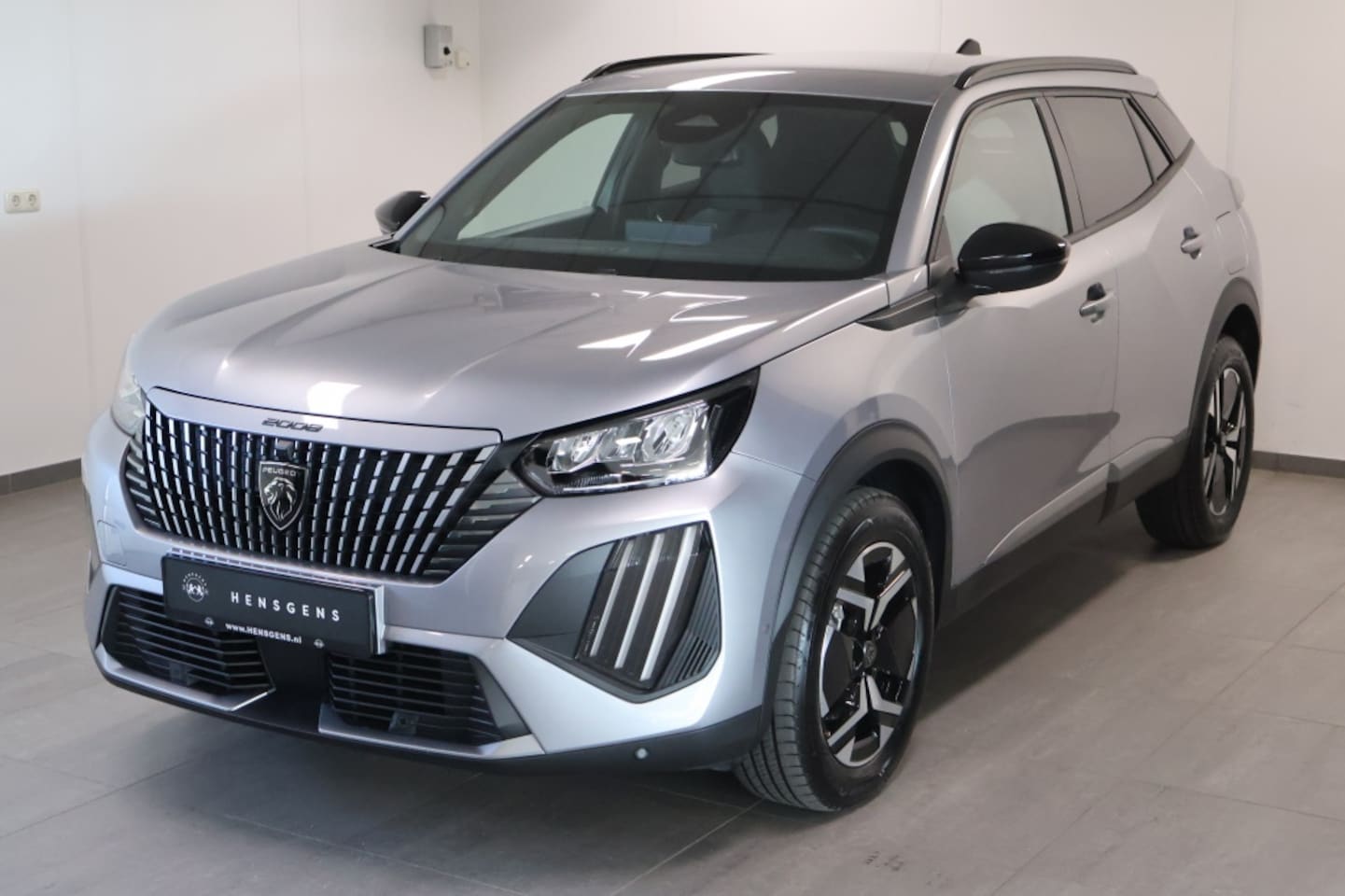 Peugeot 2008 - 1.2 Hybride 145 Allure | 360 Camera | Luxe - AutoWereld.nl