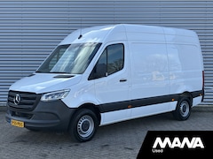 Mercedes-Benz Sprinter - 315 150PK L2H2 RWD Automaat LED Camera Cruise Trekhaak