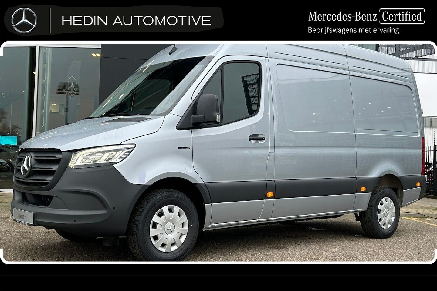 Mercedes-Benz eSprinter - 320 L2/H2 Pro 81kWh | Winterpakket | High-performance LED-koplampen | Trekhaak | Parkeerpa - AutoWereld.nl