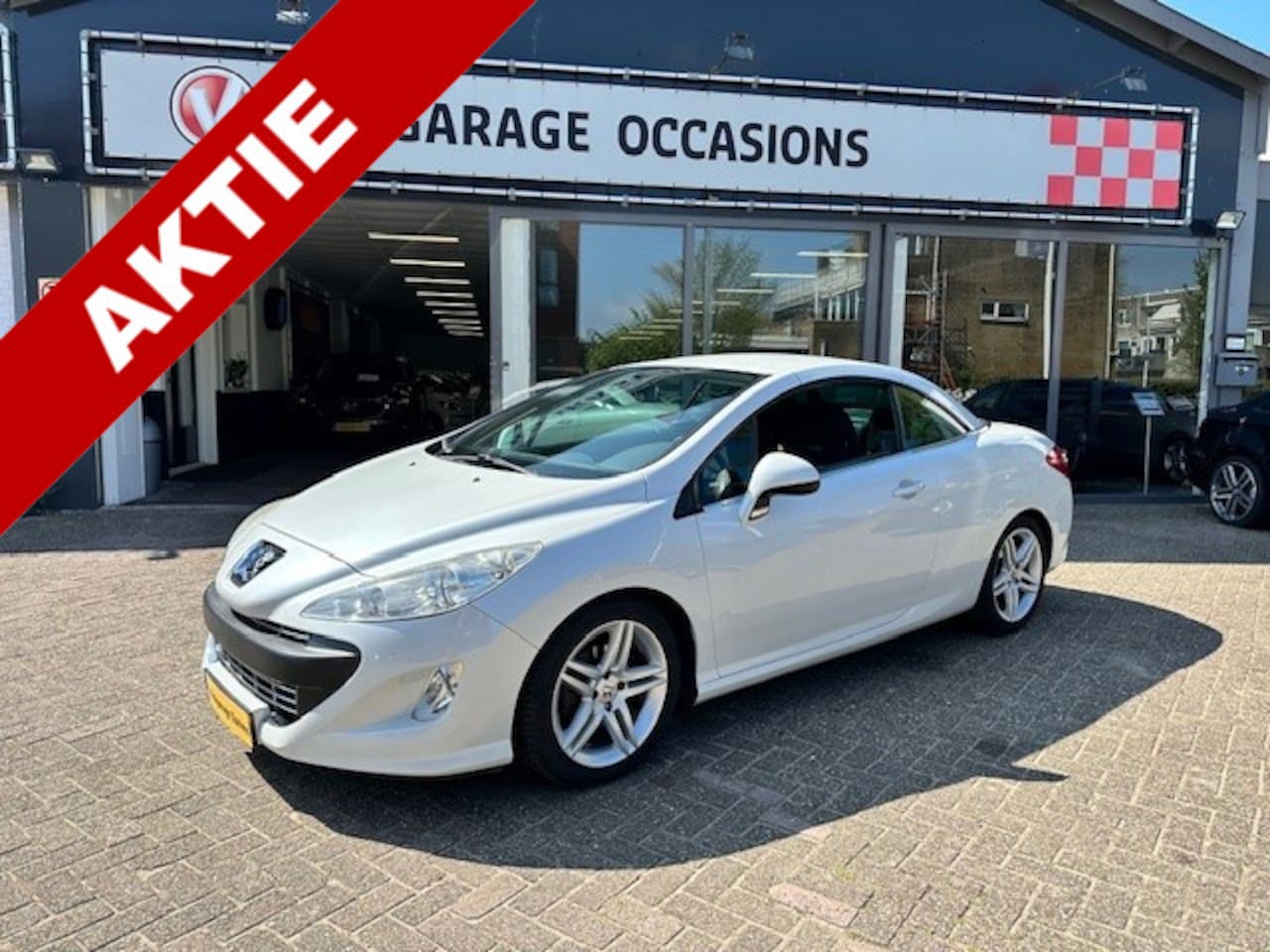 Peugeot 308 CC - 1.6 VTi Sport 1.6 VTi Sport,Parelmoer. - AutoWereld.nl