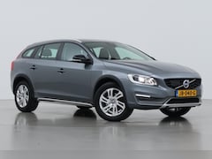 Volvo V60 Cross Country - D4 Momentum | Automaat | Trekhaak | Cruise Control | PDC Achter | Xenon