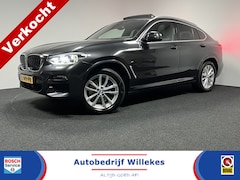BMW X4 - xDrive30i High Executive | NAVI | PANO | TREKHAAK | STOELVERWARMING | KEYLESS |