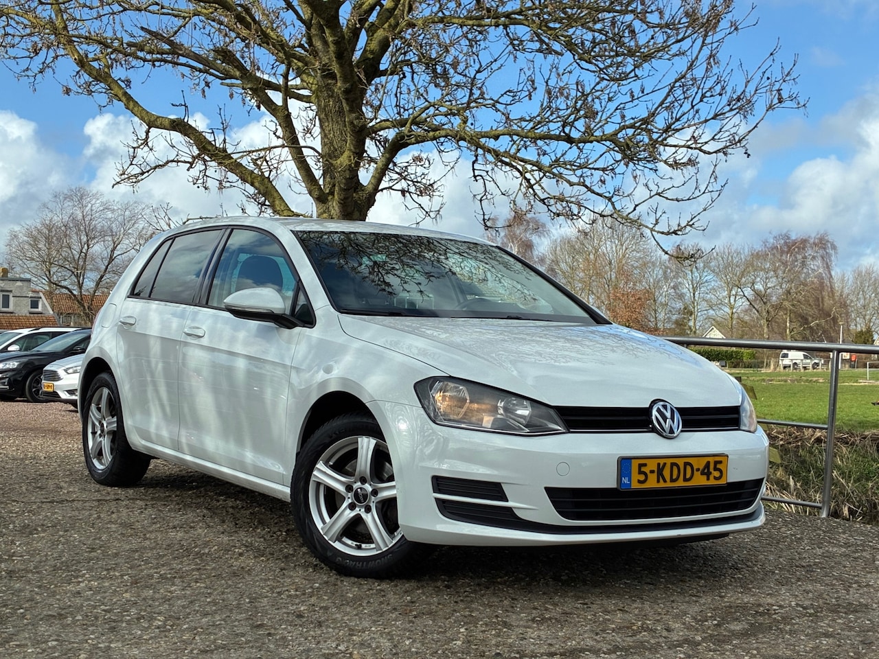 Volkswagen Golf - 1.2 TSI Trendline | 5-Deurs + Airco nu € 5.975,-!!! - AutoWereld.nl