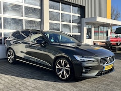 Volvo V60 - 2.0 T4 R-Design Leder Stoelverwarming Stuurwielbediening Parkeersensoren voor en achter Ap