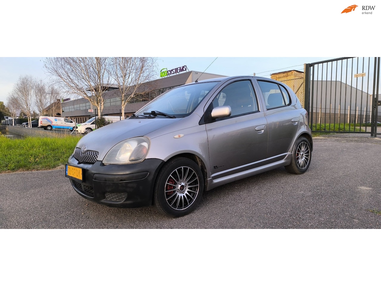 Toyota Yaris - 1.5-16V VVT-i T-Sport Airco! Nap!!! - AutoWereld.nl