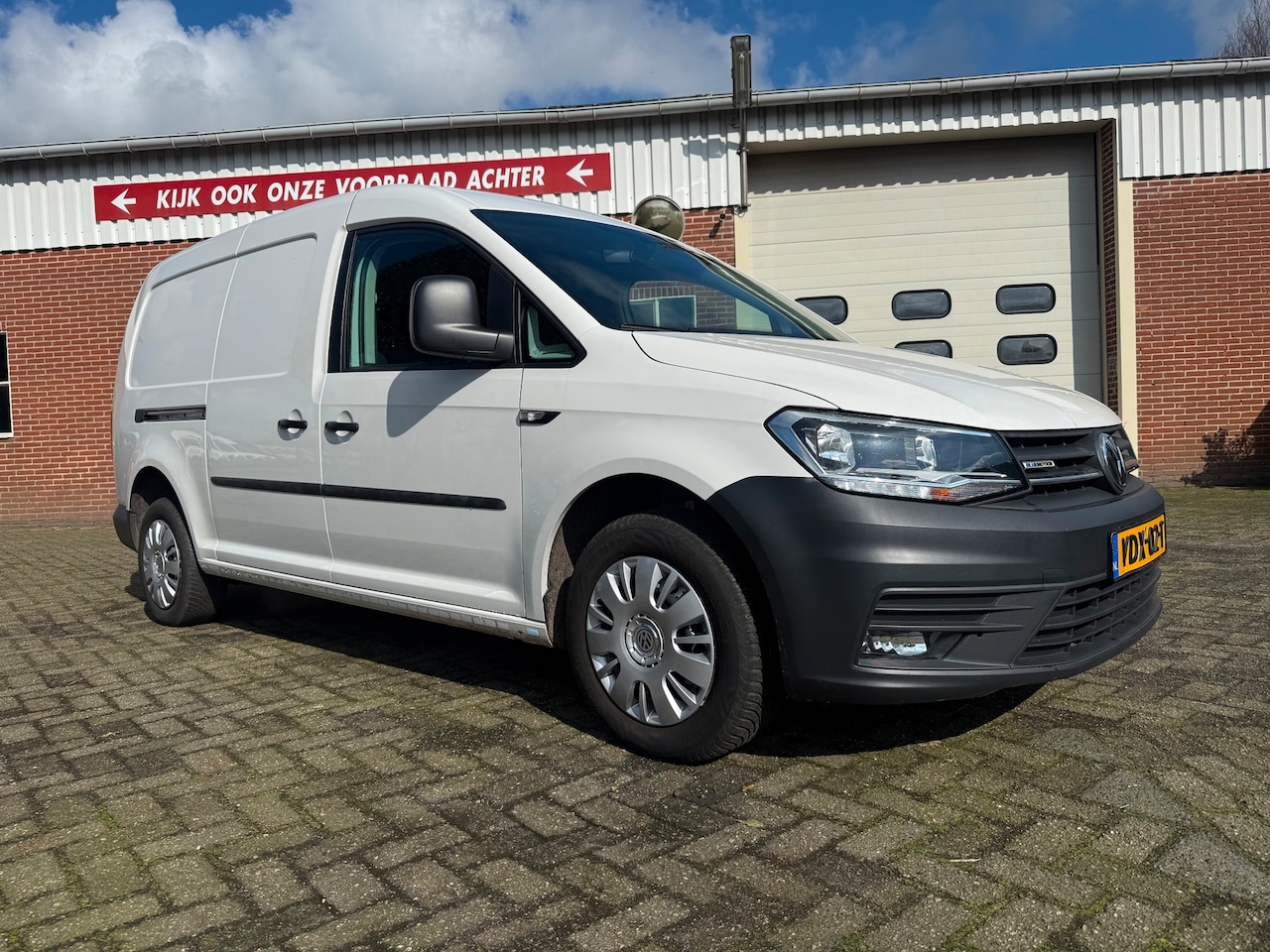 Volkswagen Caddy Maxi - 1.4 TGI L2H1 CNG/Benzine EcoFuel Maxi Comfortline optioneel met vloerlades - AutoWereld.nl
