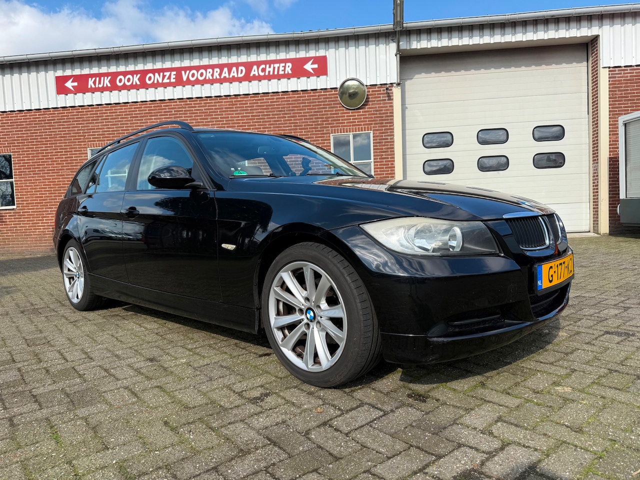 BMW 3-serie Touring - 318i Pano climate controle stoelverwarming Zeer Nette Staat - AutoWereld.nl