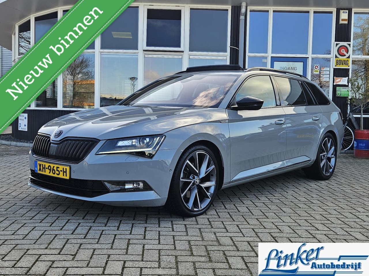 Skoda Superb Combi - 1.5 TSI ACT Sportline Business PANO TREKH NL-AUTO - AutoWereld.nl