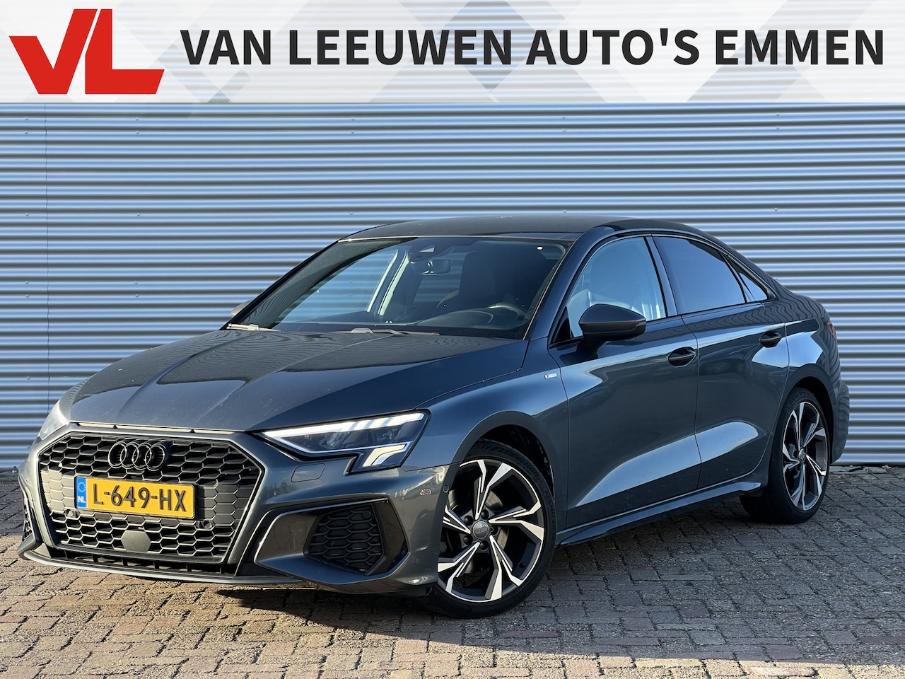 Audi A3 Limousine - 35 TFSI | 150pk | S Line | Nieuw Model | Nieuw Binnen! | Virtual Cockpit | Stoelverwarming - AutoWereld.nl