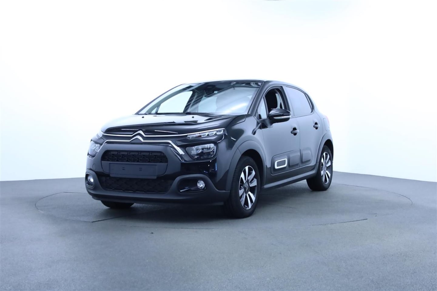 Citroën C3 - 1.2 PureTech Shine Led Climate AppCOnnect PDC - AutoWereld.nl